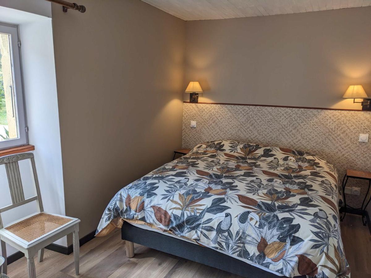 Ferme Robin Bed and Breakfast Marsaz Exteriör bild
