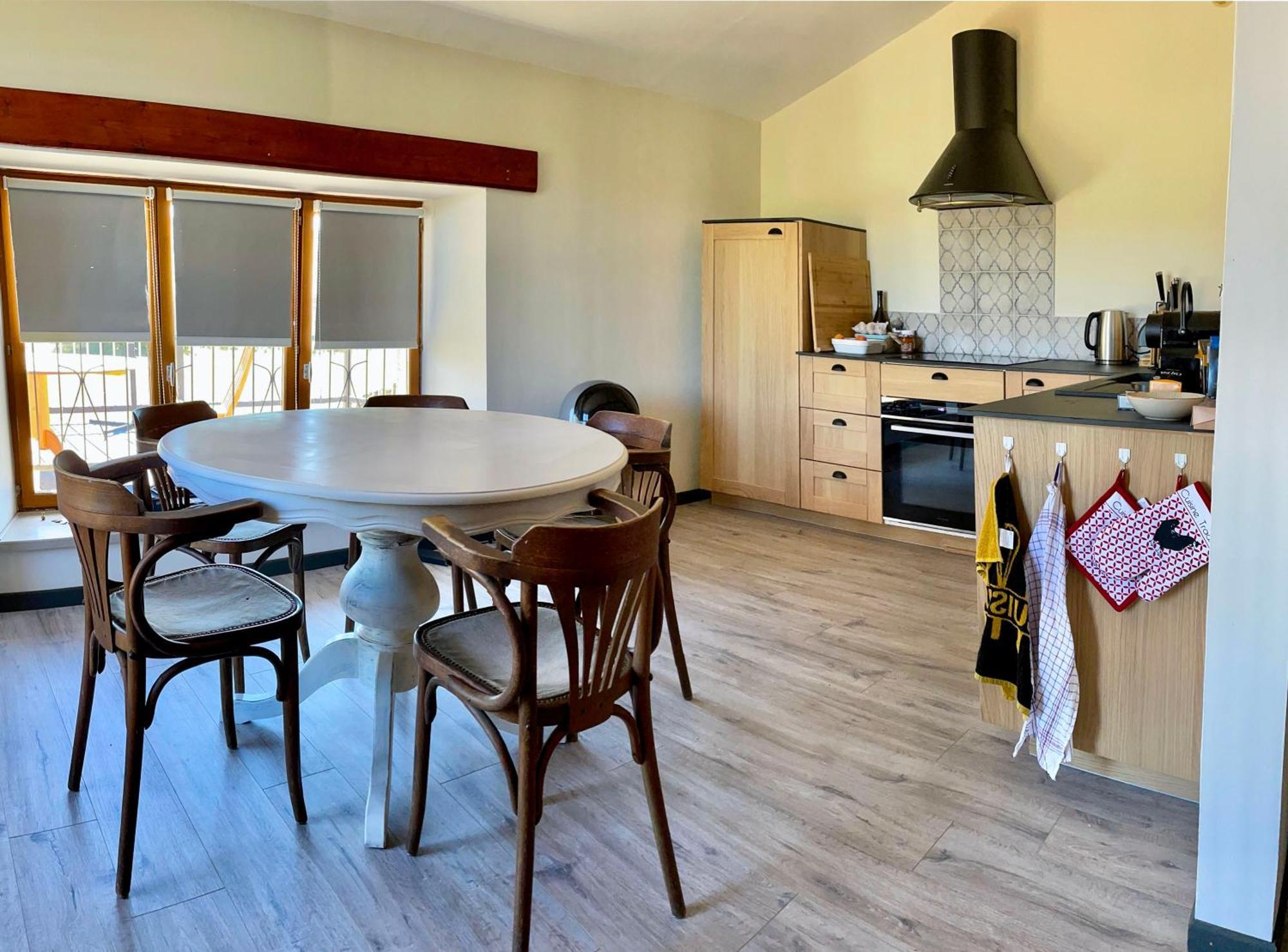 Ferme Robin Bed and Breakfast Marsaz Exteriör bild