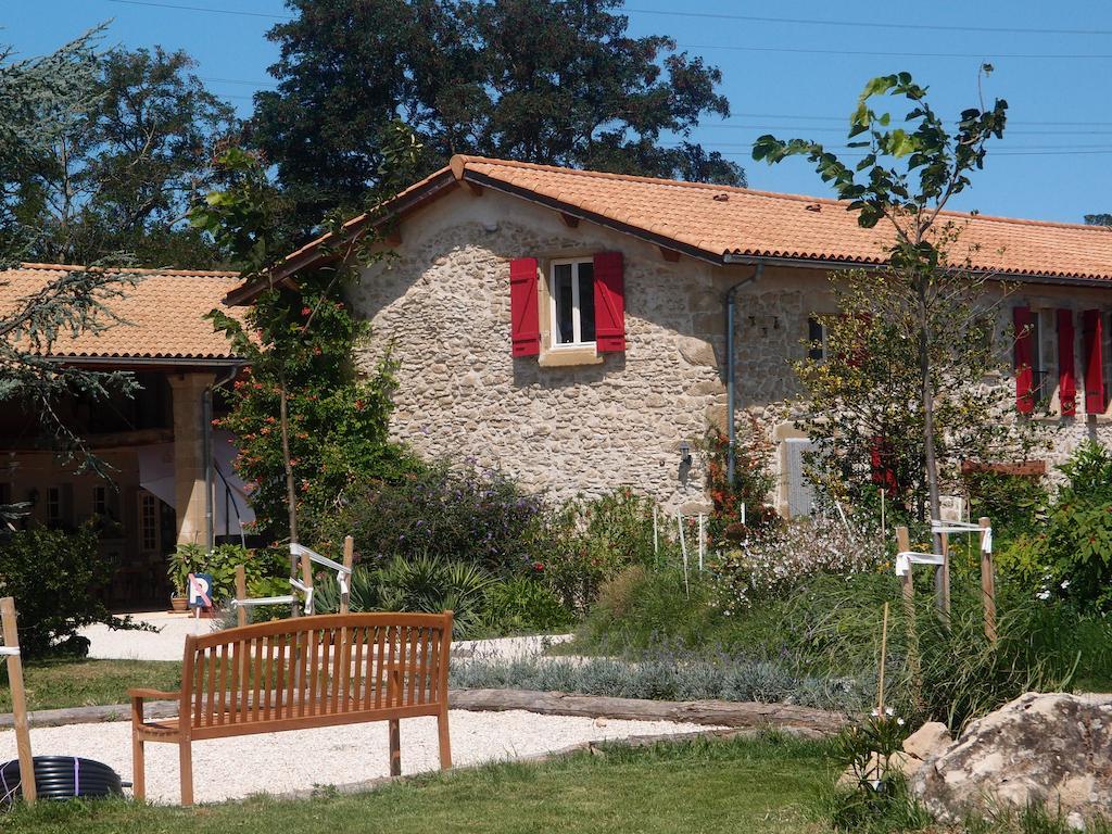 Ferme Robin Bed and Breakfast Marsaz Exteriör bild